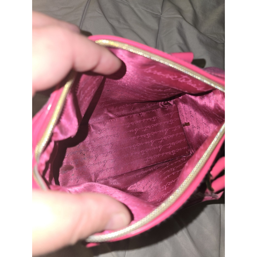 Victoria's Secret Love magenta faux suede velvet cosmetic bag - Picture 4 of 4